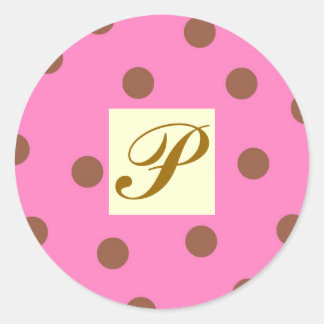 Pegatina Redonda Letra P puntos de polka rosa y marrón