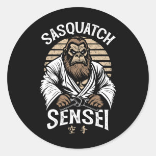 Pegatina Redonda Leyenda guerrera karate Sasquatch Sensei Bigfoot M
