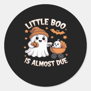 Pegatina Redonda Little Boo Está a Punto de Llegar - Revelación de