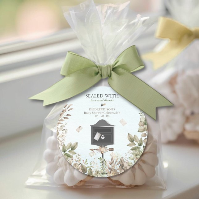 Pegatina Redonda Little Love Letters Baby Shower Stickers (Subido por el creador)