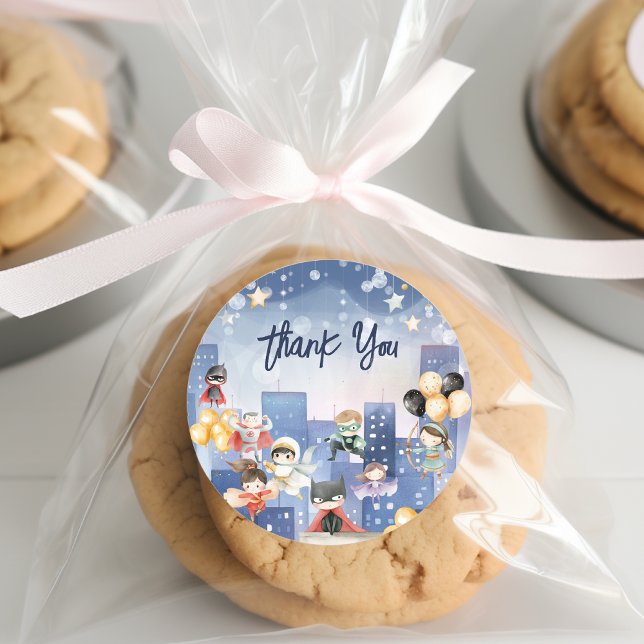 Pegatina Redonda Llamando a todos los superhéroes, niños gracias (Subido por el creador)