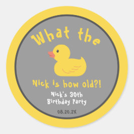 Pegatina Redonda Lo que el pato de cumpleaños Punny amarillo