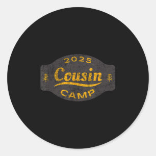 Pegatina Redonda Logotipo de campamento de primos Vintage 2025 - Fa