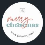 Pegatina Redonda Logotipo de la empresa Retro Merry Christmas Perso<br><div class="desc">Estos elegantes pegatinas serían excelentes para sus necesidades empresariales y promocionales. Añade fácilmente tu propio logotipo y texto personalizado haciendo clic en la opción "personalizar".</div>