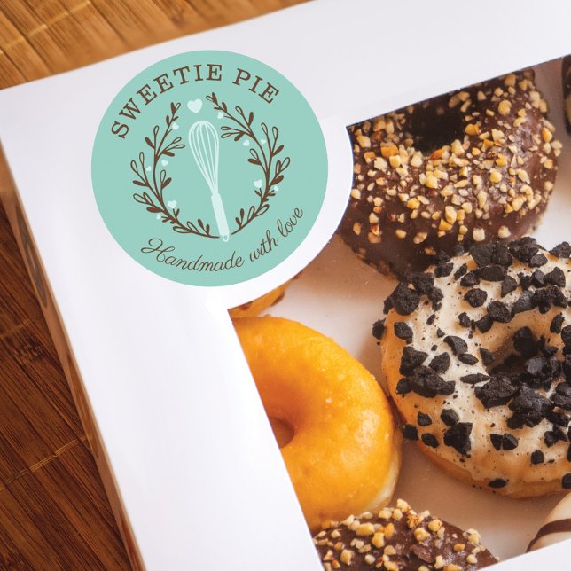 Pegatina Redonda Logotipo de panadería simple, divertida y minimali (Subido por el creador)