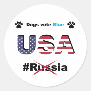 Pegatina Redonda Los perros votan a los EE.UU. azules, no a Rusia,