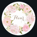 Pegatina Redonda Los Románticos Peonies Rosados Usan Personalidades<br><div class="desc">Pegatina elegante con ilustraciones acuáticos de peonías y rosas. Whimsical y femenino,  un acento perfecto para sobres y regalos. Esto es parte de una colección. Los elementos coincidentes están disponibles.</div>