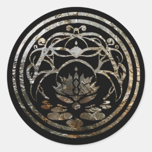 Pegatina Redonda Lotus Quietud   Diseño de Mandala de Plata