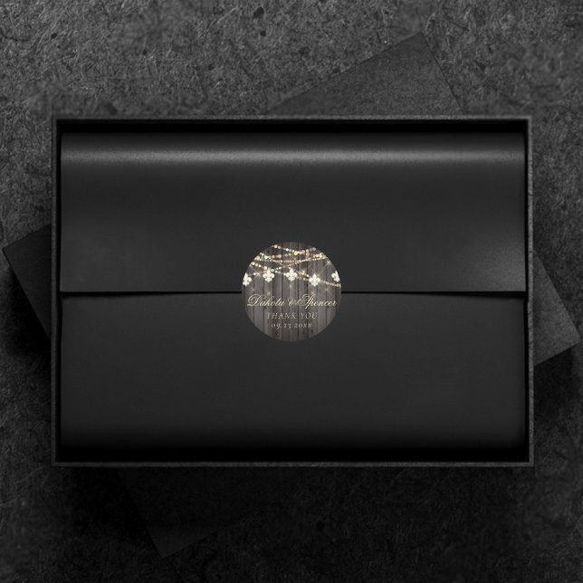 Pegatina Redonda Luces Rústicas de Flor de Lis | Boda Boho Chic (Subido por el creador)