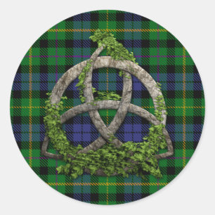 Pegatina Redonda MacBride Tartan Y Celtic Trinity Knot