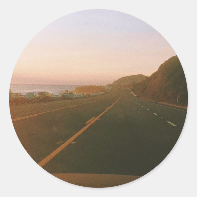 Pegatina Redonda Malibu Roadtrip (Anverso)