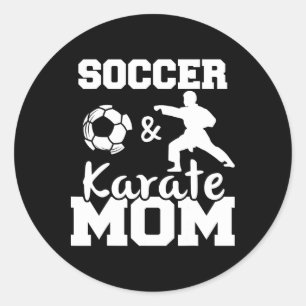 Pegatina Redonda Mamá de fútbol y karate Divertida jugadora de fútb