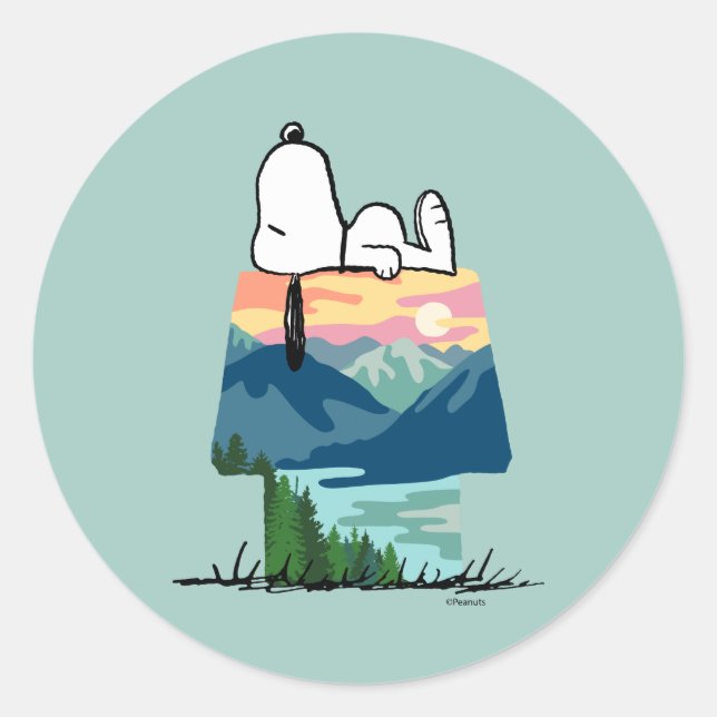 Pegatina Redonda Maní | Snoopy Dog House Go Wild (Anverso)