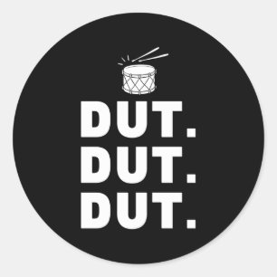 Pegatina Redonda Manifestación de la banda de tambores Dut Dut Dut