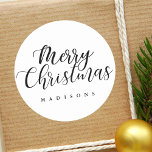 Pegatina Redonda Mano Lettered Merry Christmas Holiday Elegant<br><div class="desc">Navidades modernos | Pegatina de vacaciones con una preciosa escritura cursiva con letras a mano "Feliz Navidad". Envíe vítores de vacaciones a su familia y amigos. También están disponibles los elementos coincidentes.</div>
