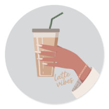 Mano sosteniendo una taza de café