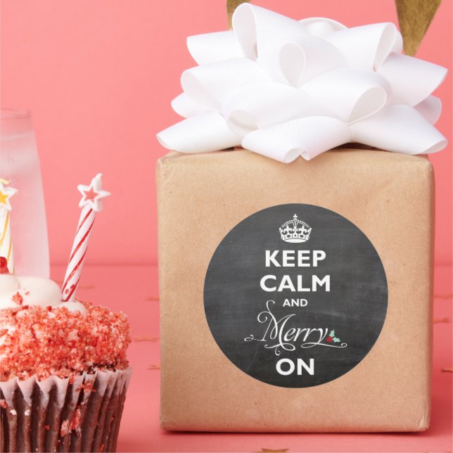 Pegatina Redonda Mantén la calma y la alegría en pizarra Divertido  (Fiesta)