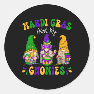 Pegatina Redonda Mardi Gras Con Mis Gnomies Graciosos Mardi Gras