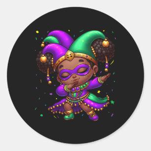 Pegatina Redonda Mardi Gras Dabbing Cute Chica negra jester Gorra m