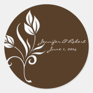 Pegatina Redonda Marrón chocolate con acentos florales blancos