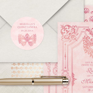 Pegatina Redonda Máscara de disfraz rosa elegante Quinceañera
