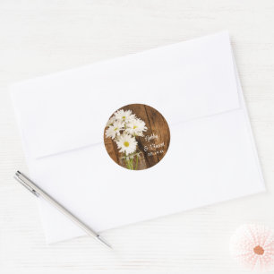 Pegatina Redonda Mason Jar y White Daisies Barn Boda