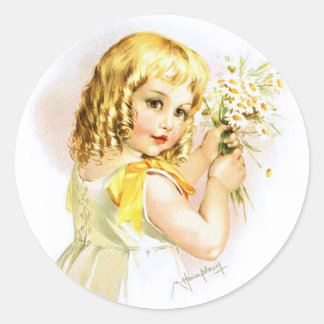 Pegatina Redonda Maud Humphrey: Chica de verano con maricones