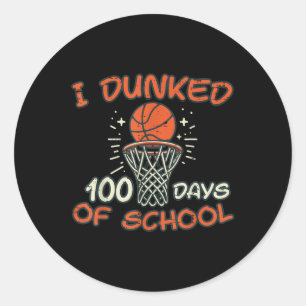 Pegatina Redonda Me casé con 100 días de escuela de baloncesto, 100