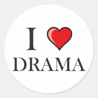 Pegatina Redonda Me encanta el drama