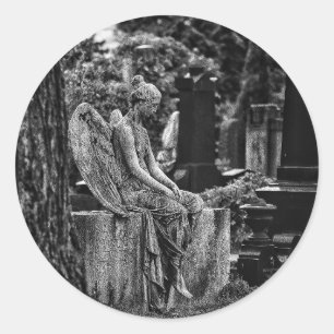 Pegatina Redonda melancholic and pensive angel