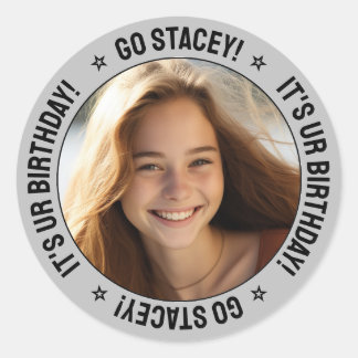 Pegatina Redonda Mensaje, nombre y foto de cumpleaños personalizado