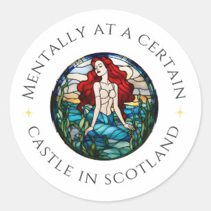 Pegatina Redonda Mentalmente en un cierto castillo en Escocia   Peg