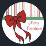 Pegatina Redonda Merry Christmas Bow Pegatinas<br><div class="desc">Estos pegatinas navideños cuentan con un mensaje de Feliz Navidad,  un gran arco rojo y rayas de color menta. Utilice estos pegatinas para los álbumes,  la reserva de recortes,  sobres,  sellos para sobres,  invitaciones,  etc... </div>
