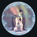 Pegatina Redonda MERRY CHRISTMAS PENGUINS de SHARON SHARPE<br><div class="desc">MERRY CHRISTMAS PENGUINS de una acuarela original de SHARON SHARPE</div>