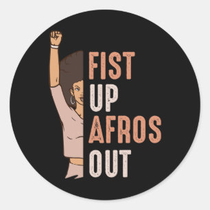 Pegatina Redonda Mes de la Historia Negra Puño en Alto Afros Fuera 