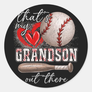 Pegatina Redonda Mi Abuela Ahí Fuera Regalos Abuela De Béisbol