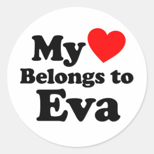 Pegatina Redonda Mi corazón pertenece a Eva