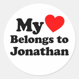 Pegatina Redonda Mi corazón pertenece a Jonathan
