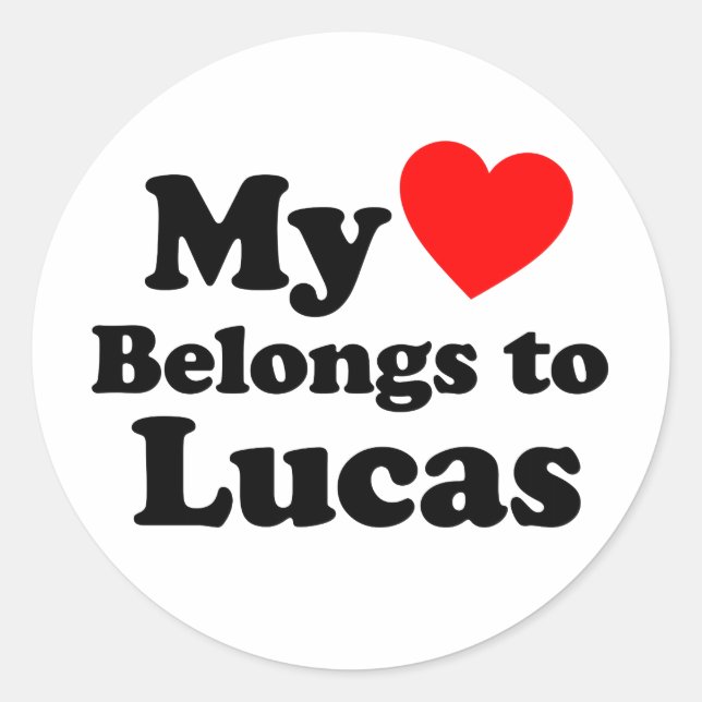Pegatina Redonda Mi corazón pertenece a Lucas (Anverso)