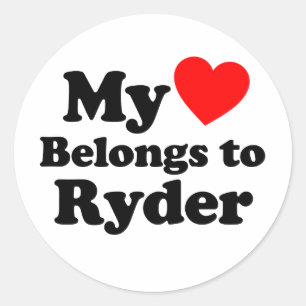 Pegatina Redonda Mi corazón pertenece a Ryder