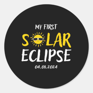 Pegatina Redonda Mi primer eclipse solar total del 8 de abril niño 