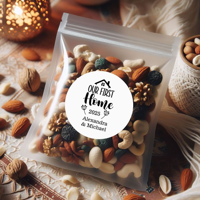 Pegatina Redonda Minimialist Christmas Our First Home (Subido por el creador)