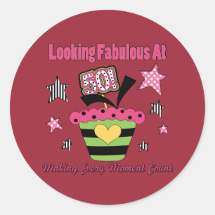 Pegatina Redonda Mirando fabuloso a los 50