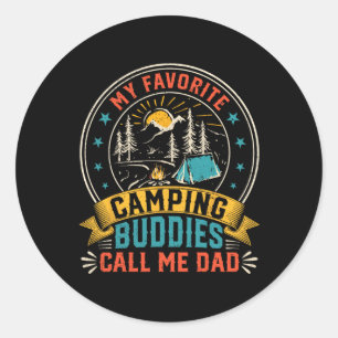 Pegatina Redonda Mis compañeros de camping favoritos me llaman papá