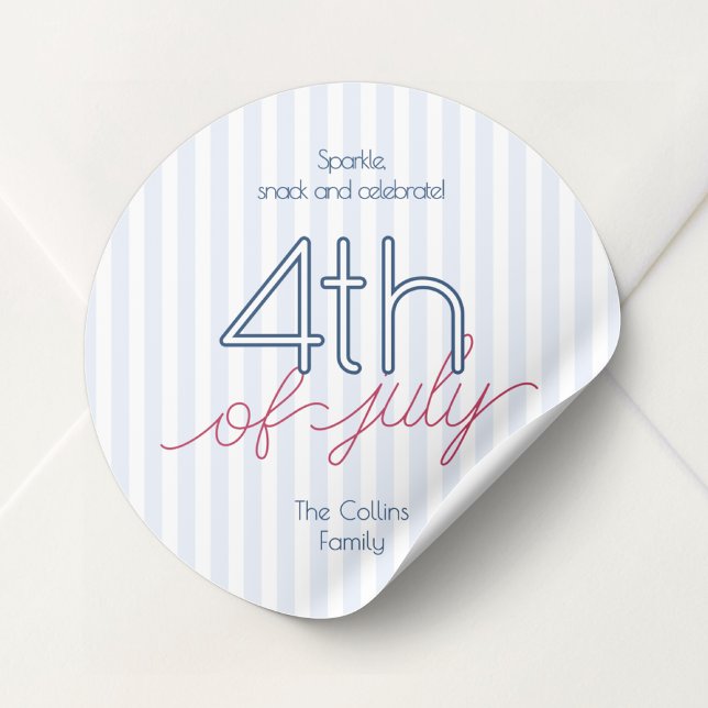 Pegatina Redonda Modern Blue Stripes 4 de julio Fiesta de verano (Modern Blue Stripes 4th of July Summer Party Classic Round Sticker)