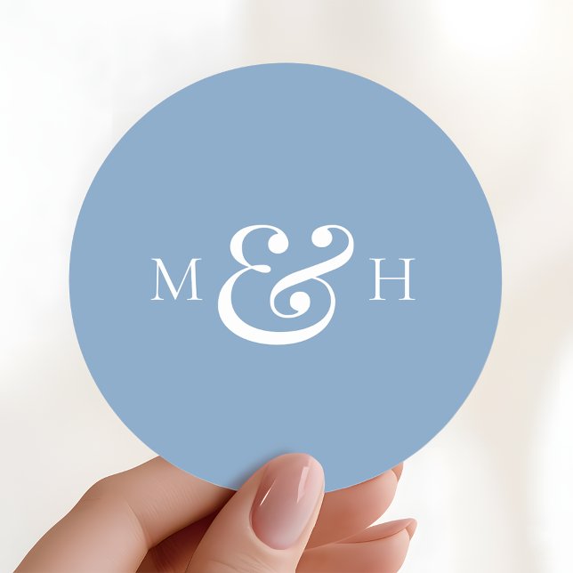 Pegatina Redonda Modern Monogram Dusty Blue Wedding Favor (Subido por el creador)