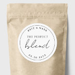 Pegatina Redonda Moderno Minimalista El Favor De La Boda De Mezcla<br><div class="desc">pegatinas diseñados por personalizados para bodas de café y té con un diseño moderno minimalista en blanco y negro que presenta "la mezcla perfecta".</div>