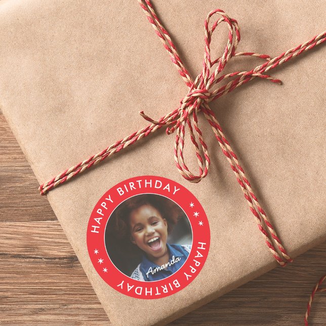 Pegatina Redonda Moderno, simple y simple foto de cumpleaños de niñ (Modern Simple Red Kids Happy Birthday Photo Classic Round Sticker
)