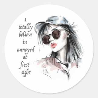 Pegatina Redonda Molesto a primera vista