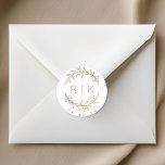 Pegatina Redonda Monograma Boda de guirnaldas botánicas de arte de<br><div class="desc">pegatinas en monograma boda diseñados por personalizados que presentan una elegante corona botánica dorada de estilo trenzado a mano con las iniciales de la pareja y fecha boda. Perfecto para la boda,  ahorra las fechas,  sobres,  paquetes de favores de boda y más.</div>